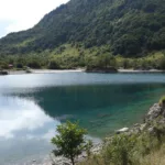 scopri quali segni zodiacali non dimenticano mai un torto subito, analizzati per anni con precisione e passione.